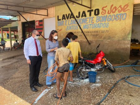 Corpo de Bombeiros interdita lava jato onde menores eram submetidos ao trabalho infantil